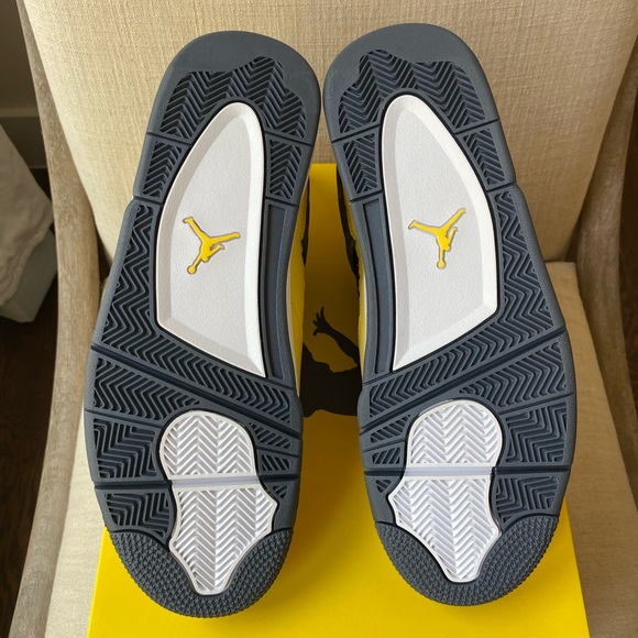 Air Jordan 4 Retro - Picture 6 of 7